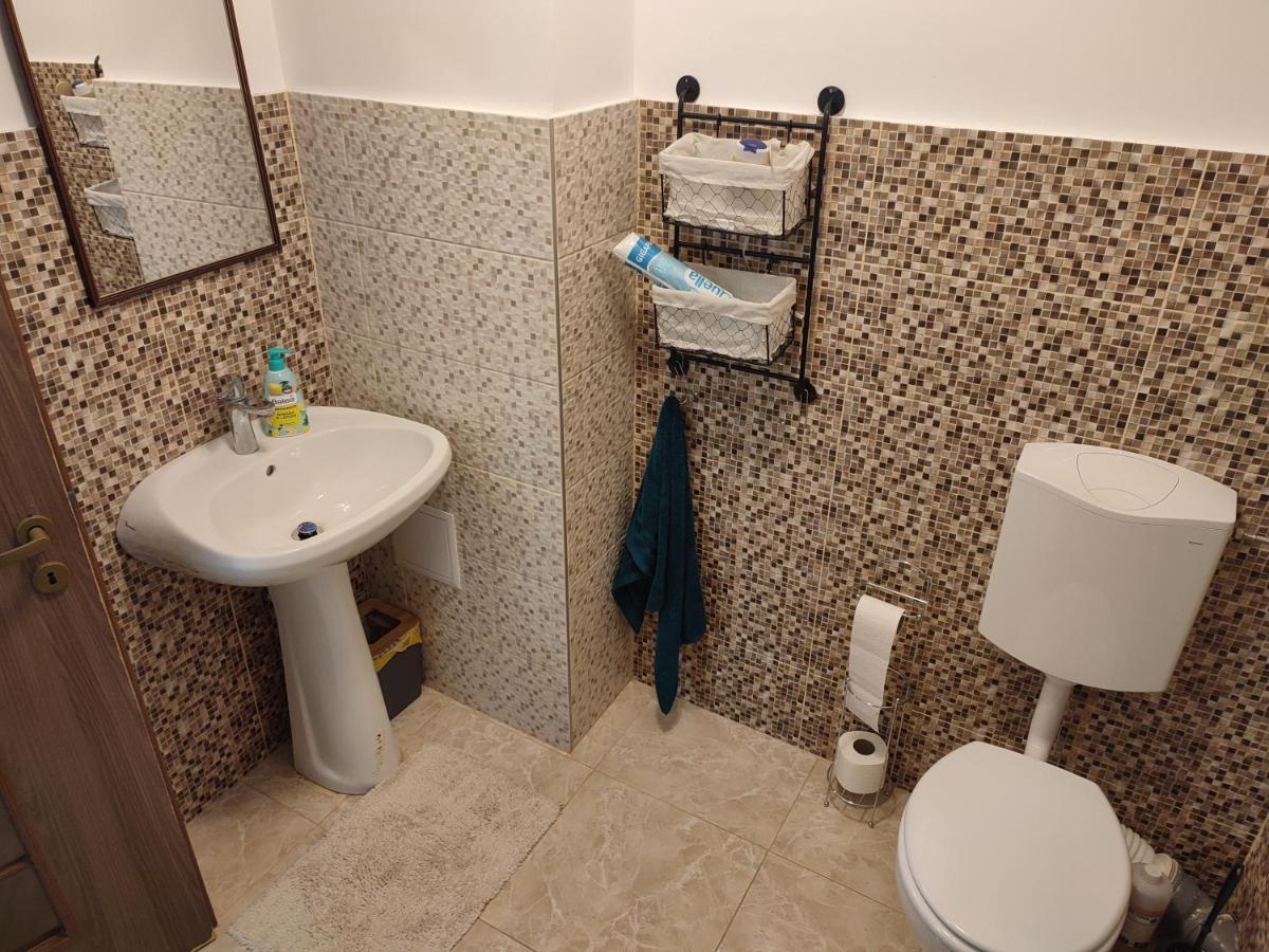 דירה Lovely 1 Bedroom In Centre, Sleeps 4 !